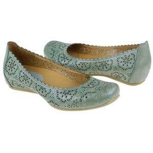 ❌SOLD❌ Earthies Shoes